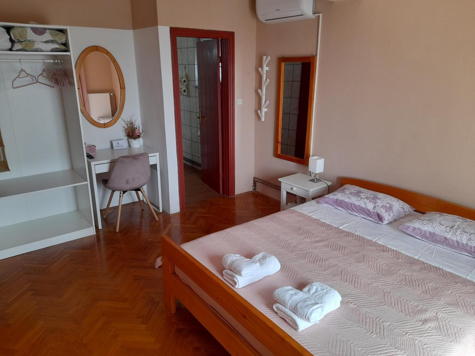 Rooms Margarita 扎达尔 外观 照片